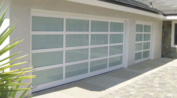 types-of-garage-doors-2017-glass-door-690x385-1